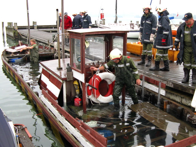 Ölaustritt nach Bootsuntergang