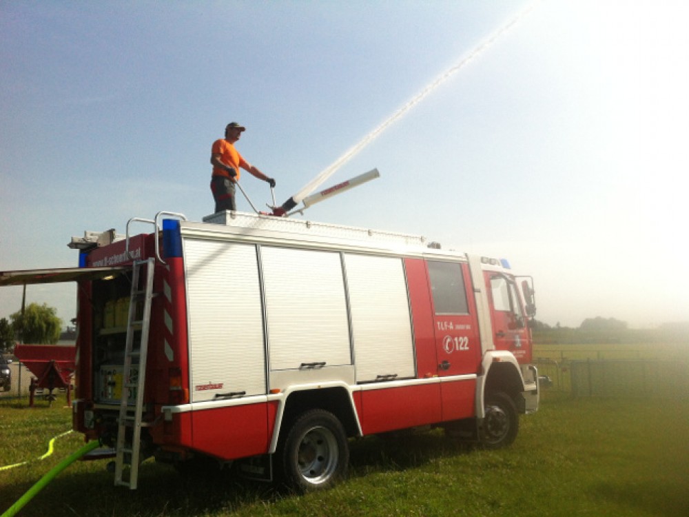 Wassertransport zur Sportanlage