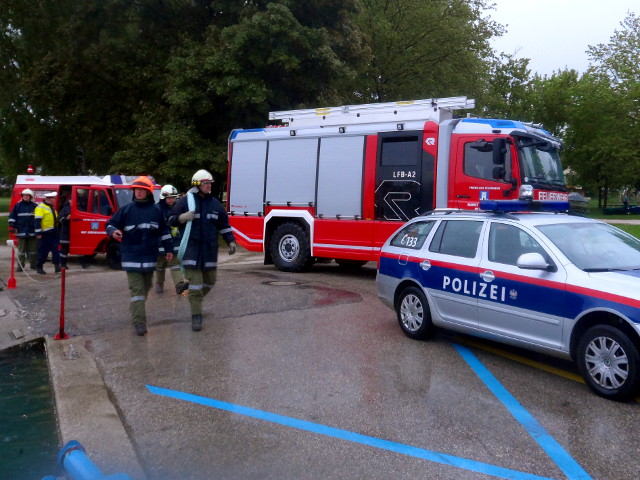 Sicherungsarbeiten wegen Hochwasser