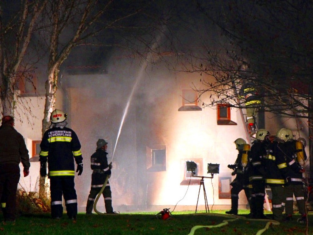 Großbrand eines Wohnhauses