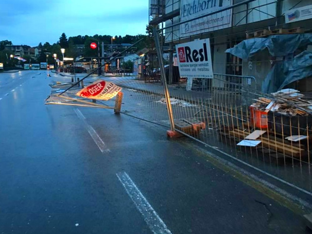 Sturmschaden auf Baustelle