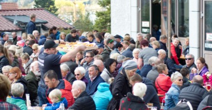 Schnitz'l-Heuriger am Galluskirtag