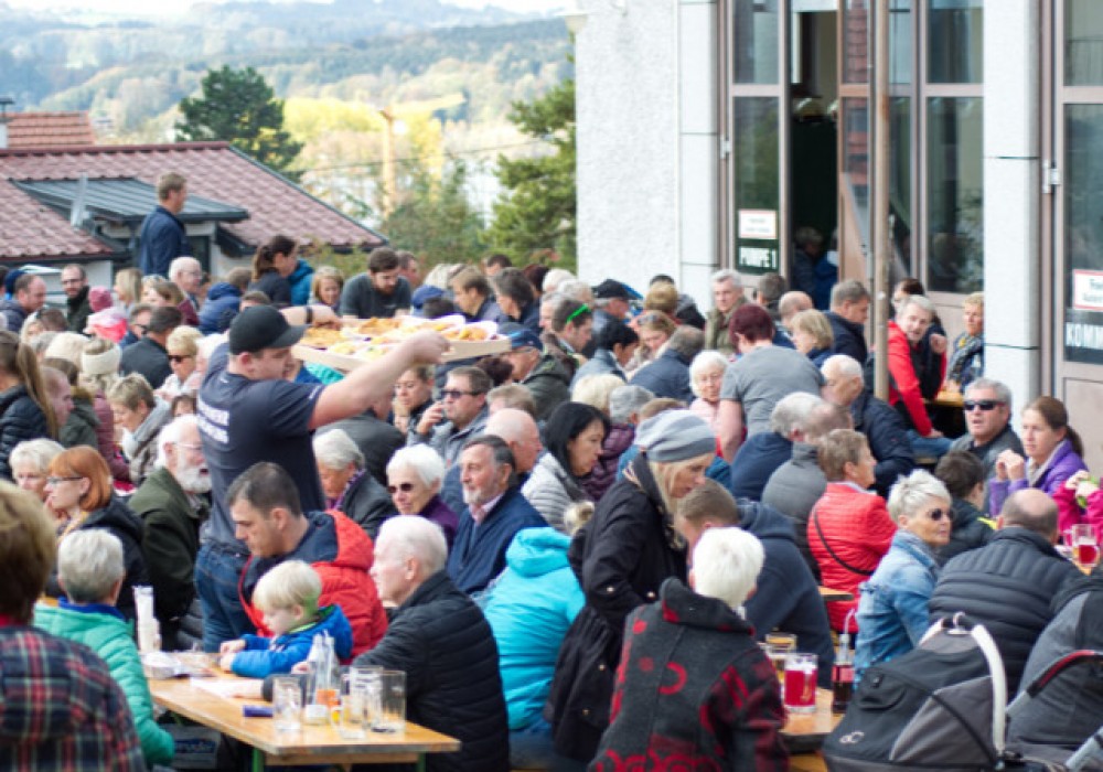 Schnitz'l-Heuriger am Galluskirtag