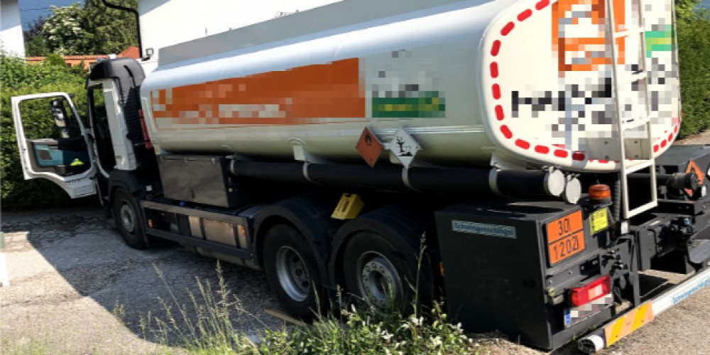 Bergung eines 22t Tanklastkraftwagens