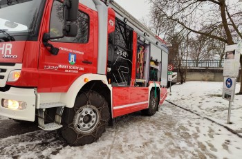 Pumparbeiten bei überfluteten Lagerraum