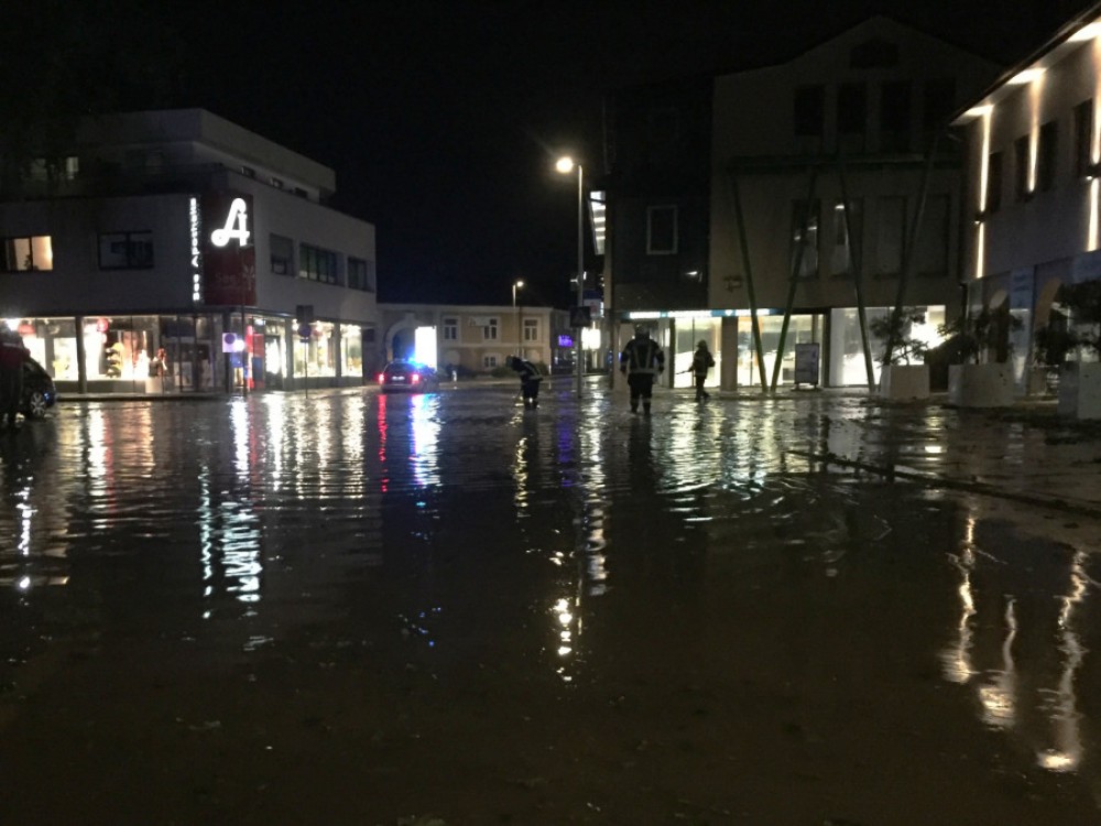 Weiter Unwetterzelle trifft Schörfling