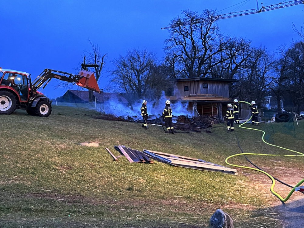 Sturm drohte Kleinbrand auszuweiten