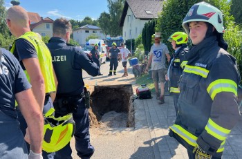 Personenrettung aus Baugrube