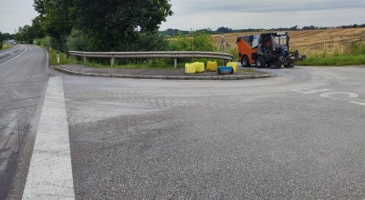 Dieselaustritt im Kreuzungsbereich