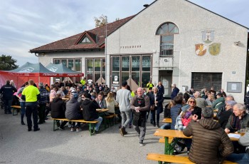 Schnitz’l-Heuriger beim Schörflinger Galluskirtag