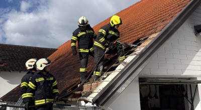 Brand im Dachbereich in Fantaberg