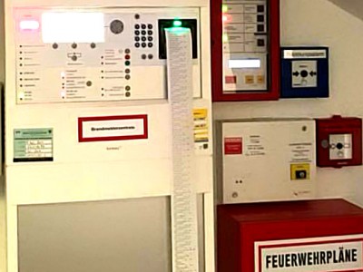  Automatischer Brandmelderalarm