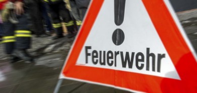 Brand PKW auf der Autobahn