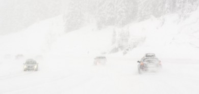 Straßensperren nach Schneefall