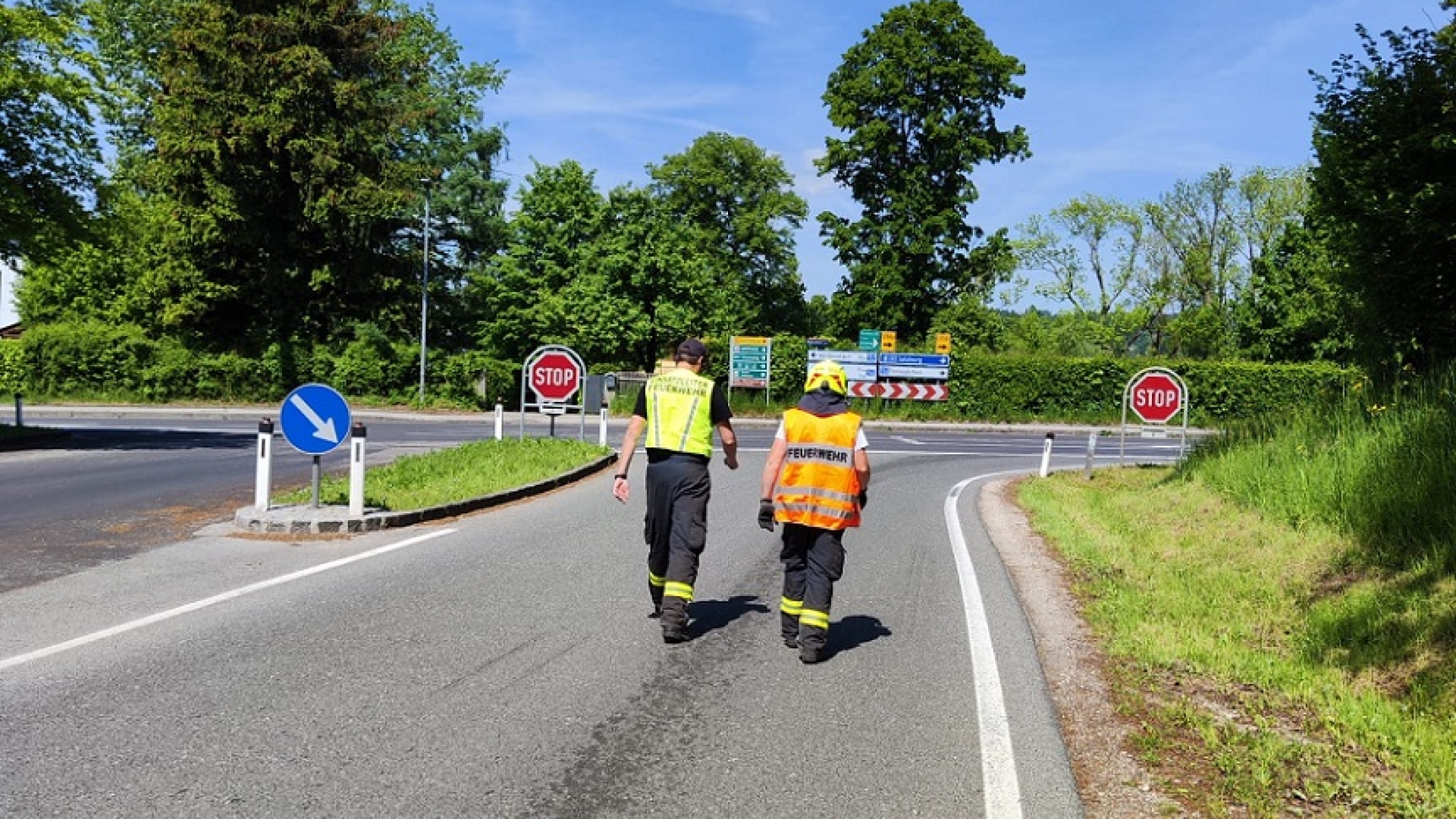 Ölspur im Kreuzungsbereich