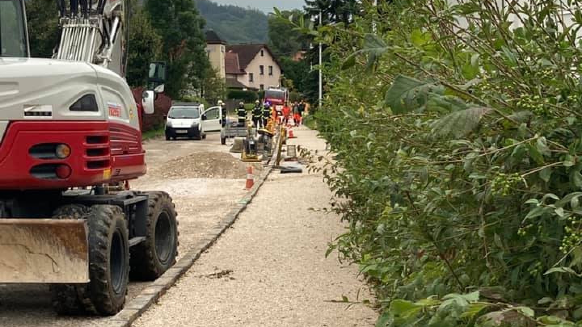 Bagger beschädigt Gasleitung