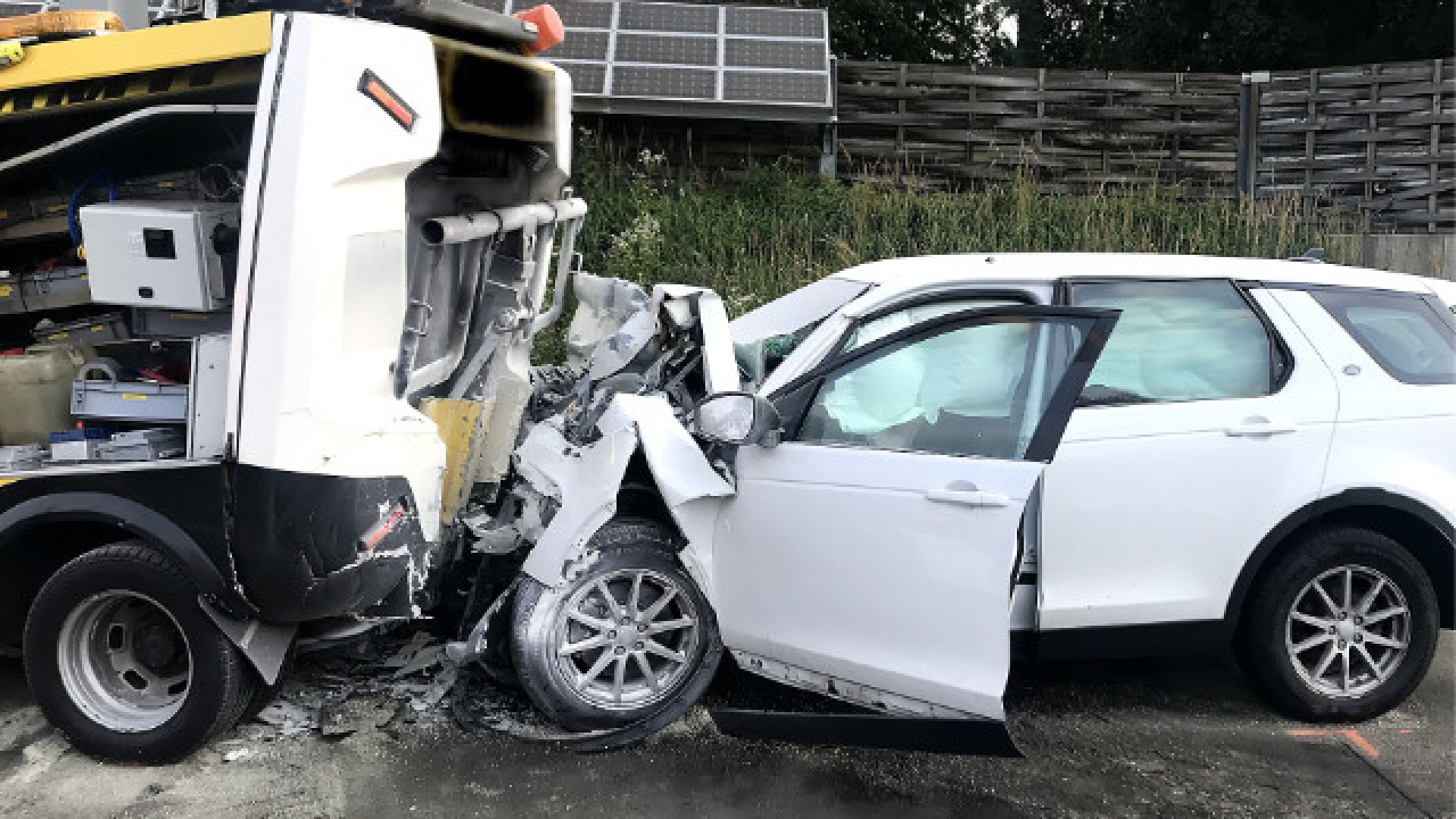 Schwerer Verkehrsunfall auf der A1