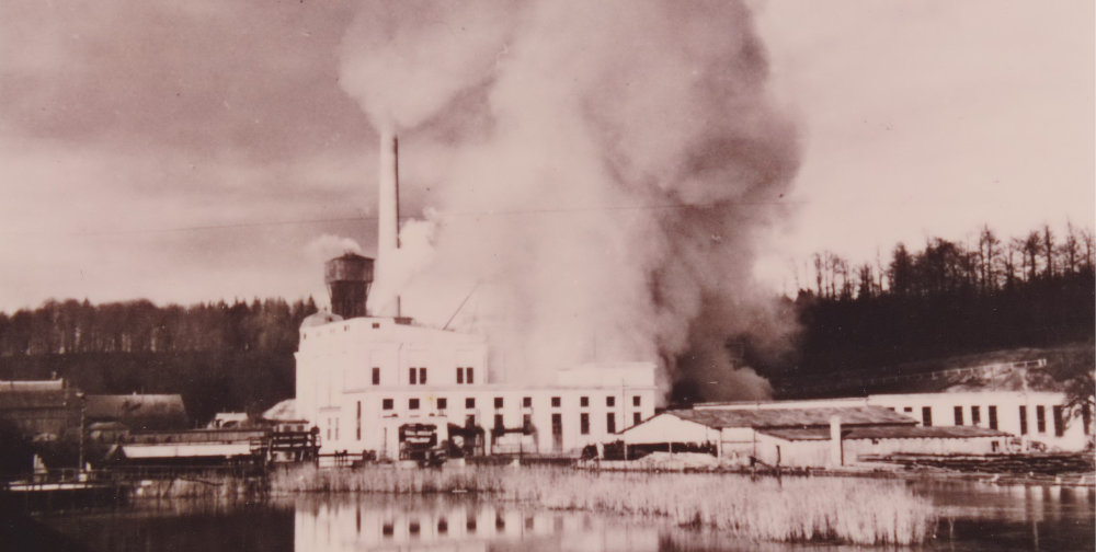 Großbrand in der Papierfabrik Lenzing 1938
