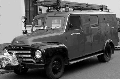 LLF Opel Blitz mit Vorbaupumpe