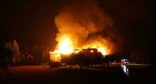 Brand Bauernhof 2011
